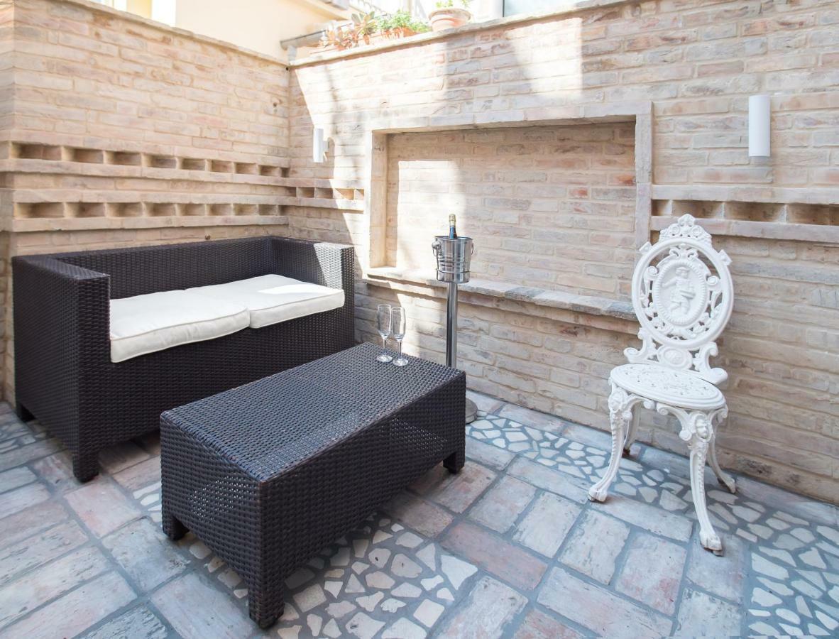 Opera Arte Rooms Porto Recanati Exterior foto